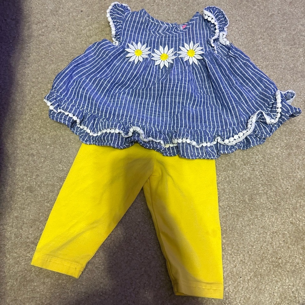 Daisy Striped Top & Yellow pants - Baby​